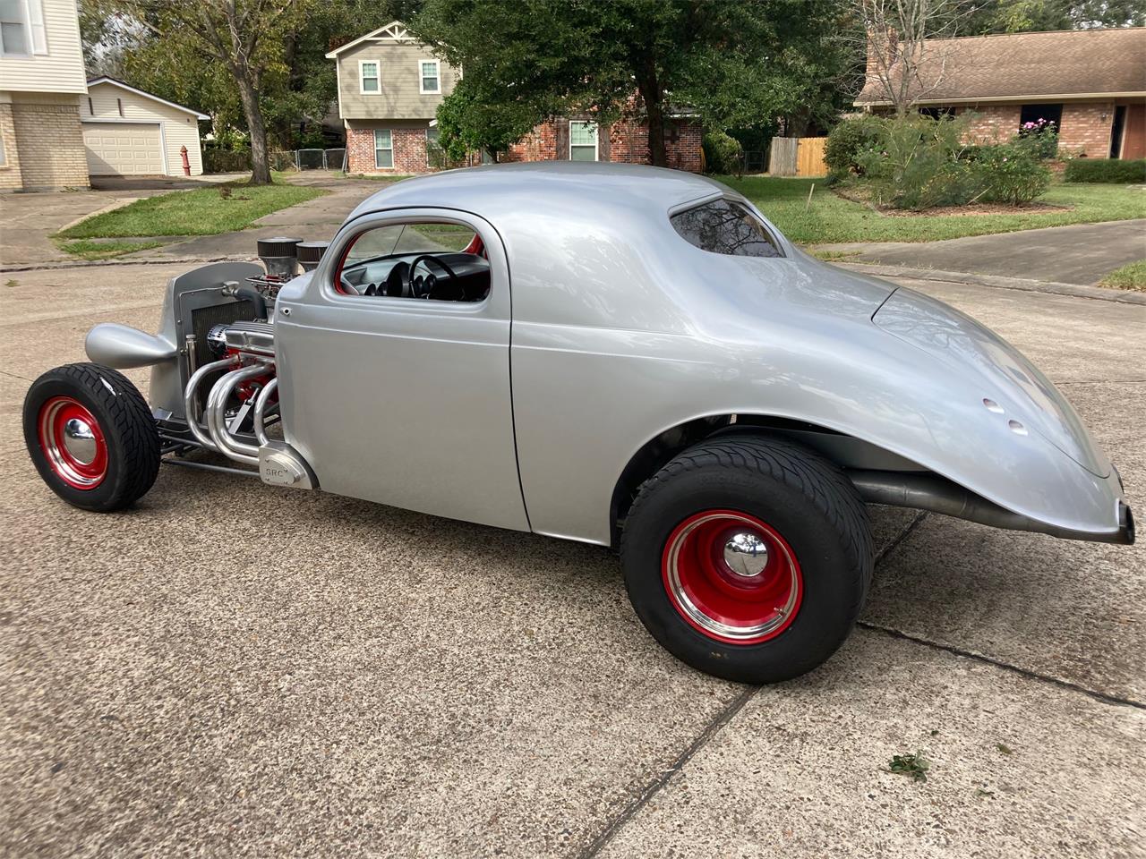 Studebaker-Dictator-1937-Silver-Red-19
