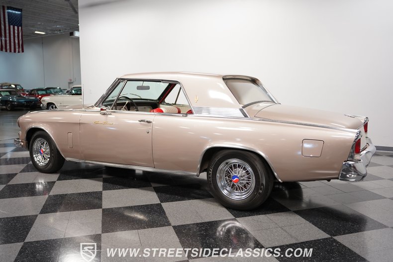 Studebaker-Gran-turismo-1963-Gold-Red-10