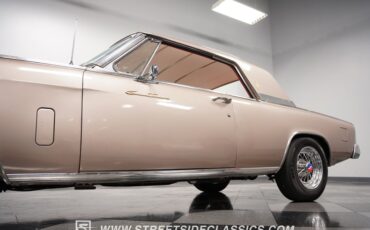 Studebaker-Gran-turismo-1963-Gold-Red-25