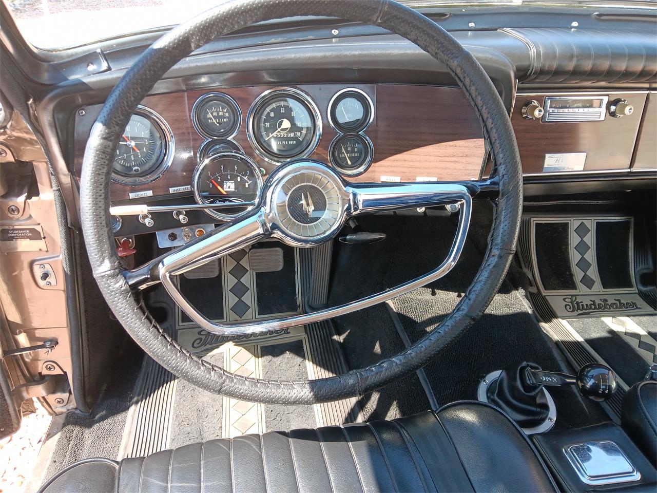 Studebaker-Hawk-1963-Metalic-Brown-Black-21