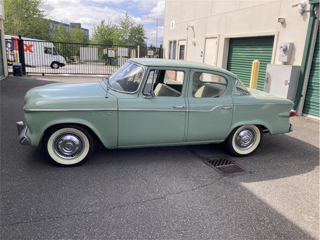 Studebaker-Lark-1960-Light-Green-Green