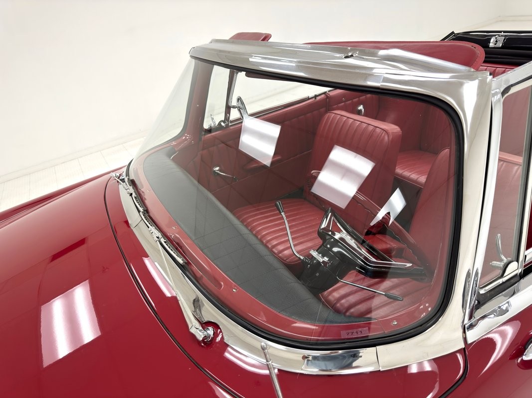 Studebaker-Lark-VIII-1960-Convertible-16
