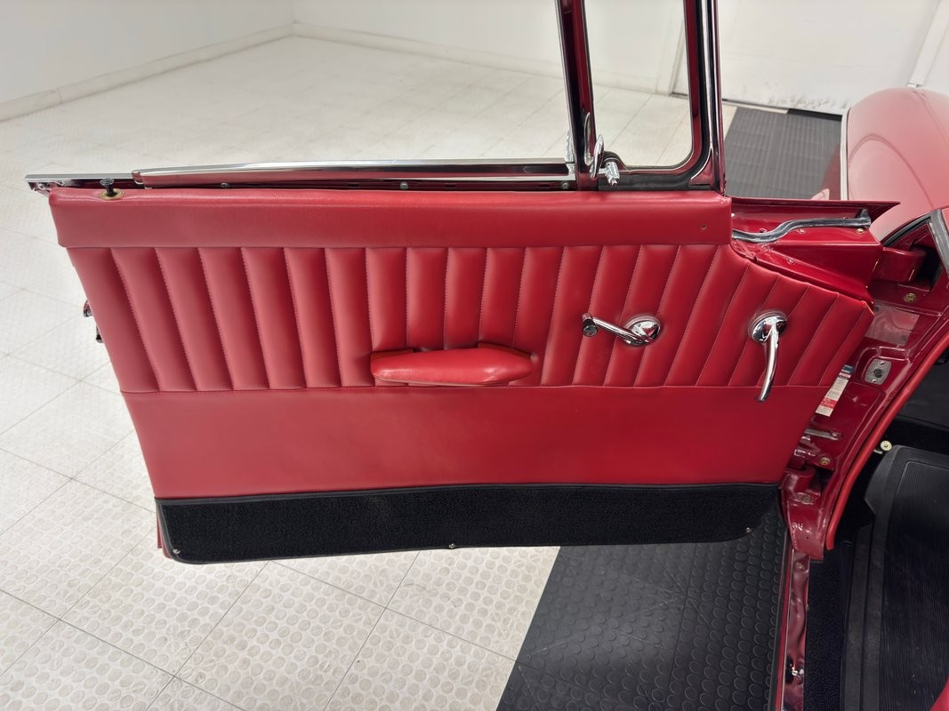 Studebaker-Lark-VIII-1960-Convertible-34