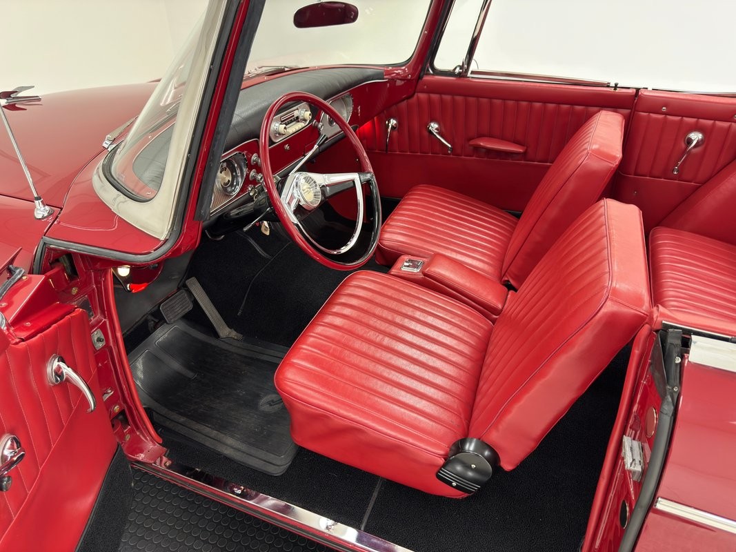 Studebaker-Lark-VIII-1960-Convertible-37