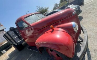 Studebaker-M5-1948-1