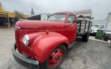 Studebaker-M5-1948-8