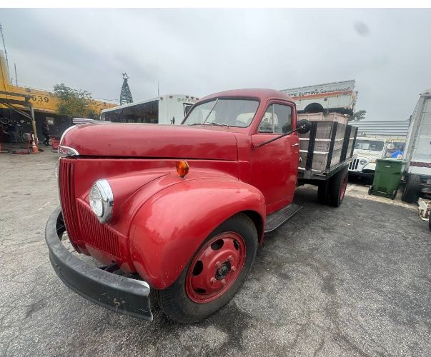 Studebaker-M5-1948-8
