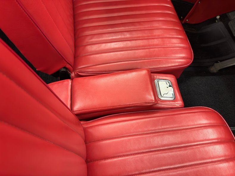 Studebaker-Other-1960-Colonial-Red-Red-47