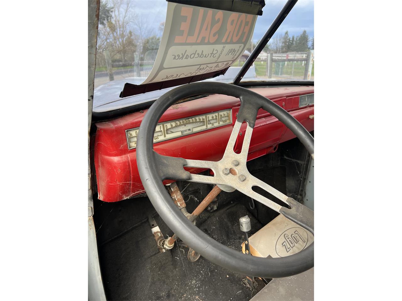Studebaker-Pickup-1941-Black-Primer-Black-Primer-and-Red-10
