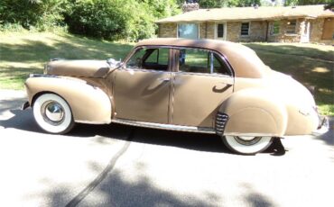 Studebaker-President-1941-tan-and-brown-tan-11