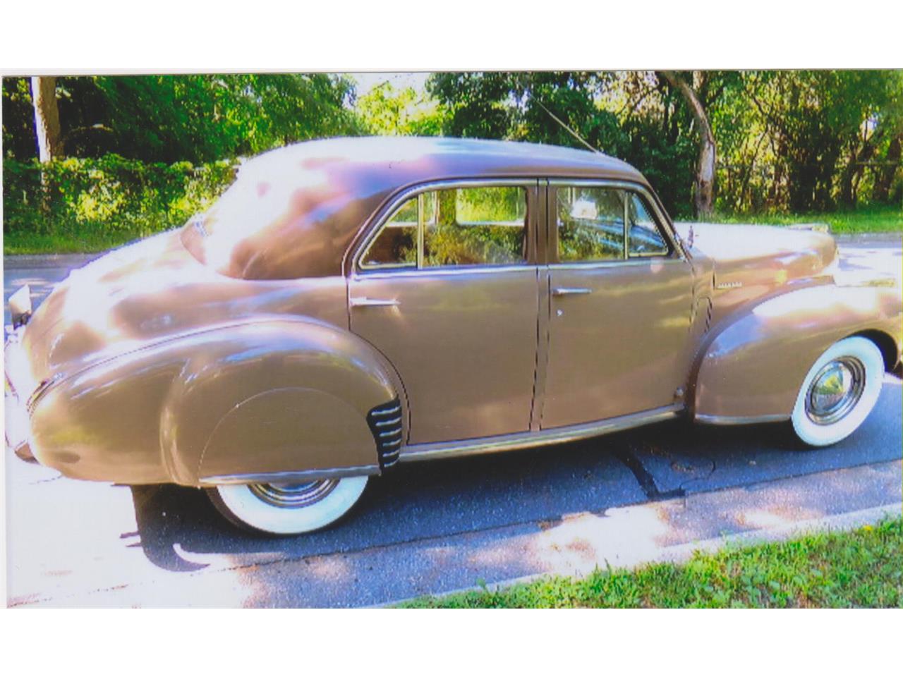 Studebaker-President-1941-tan-and-brown-tan-2