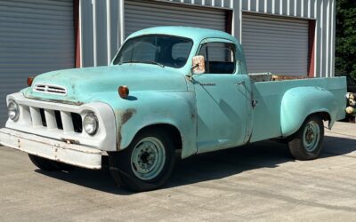 Studebaker Transtar 1957 Standard Cab Pickup