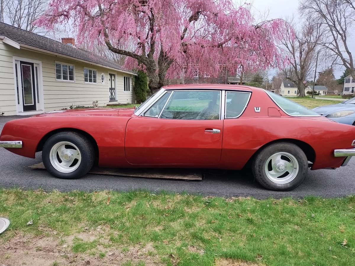 Studebaker-avanti-1963-red-9
