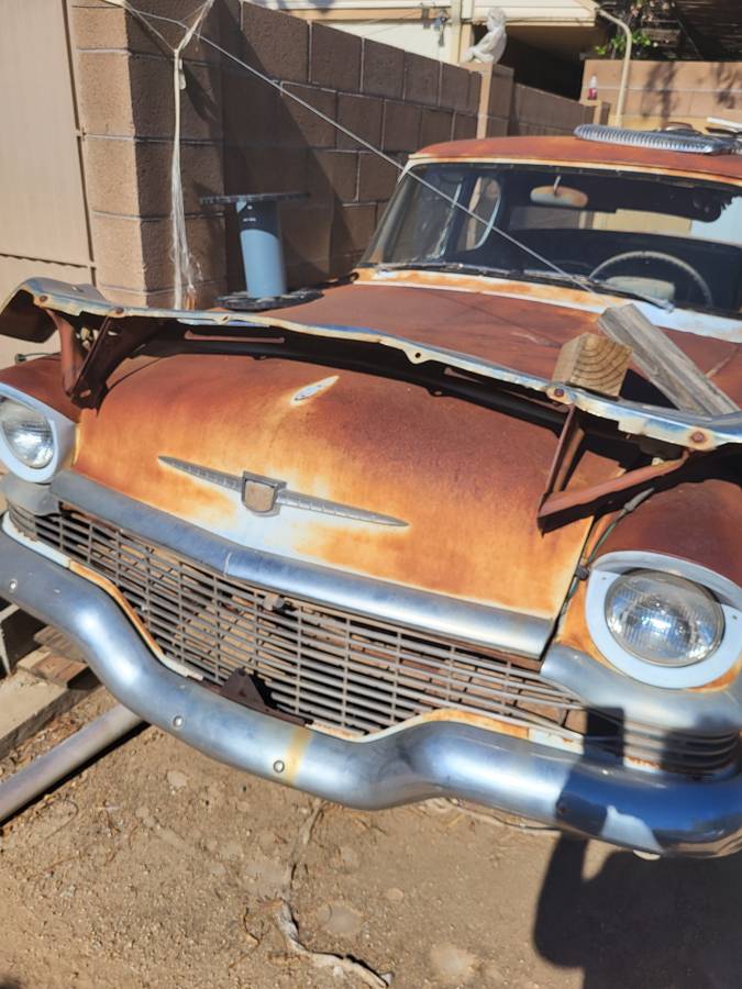 Studebaker-champ-1957-grey