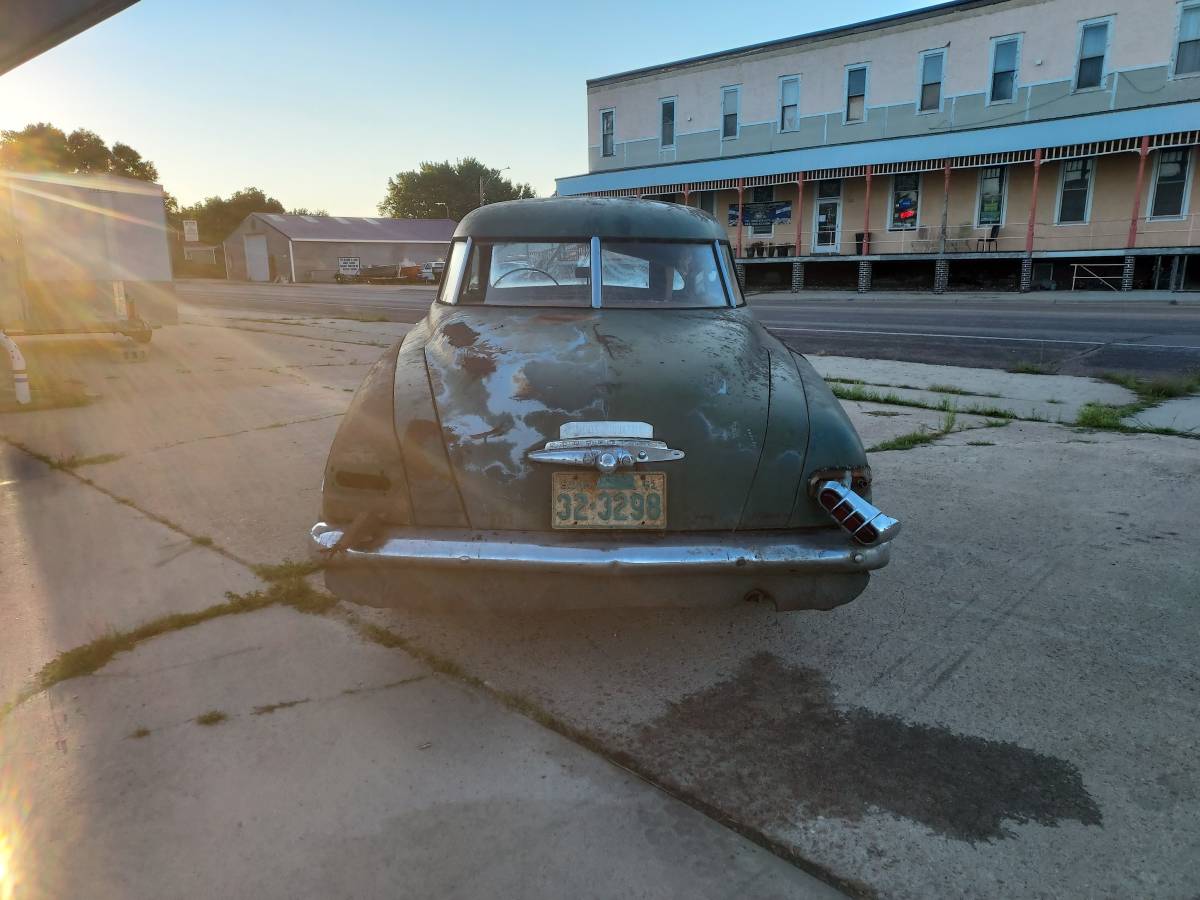 Studebaker-commander-1948-3