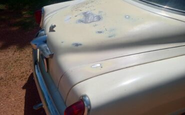 Studebaker-commander-1951-11