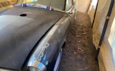 Studebaker-commander-1953-black-11