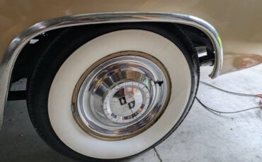 Studebaker-golden-hawk-1956-custom-1