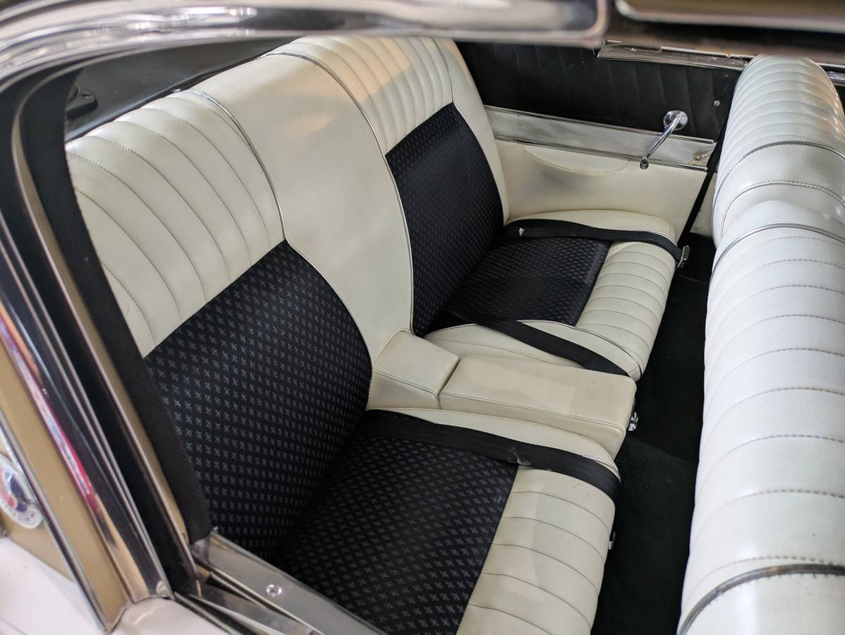 Studebaker-golden-hawk-1956-custom-20