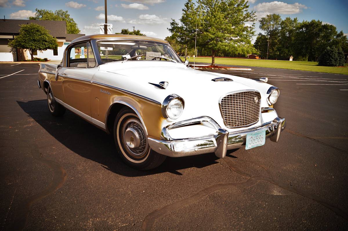 Studebaker-golden-hawk-1956-custom-5