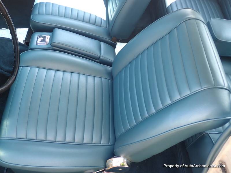 Studebaker-gt-hawk-1962-white-11