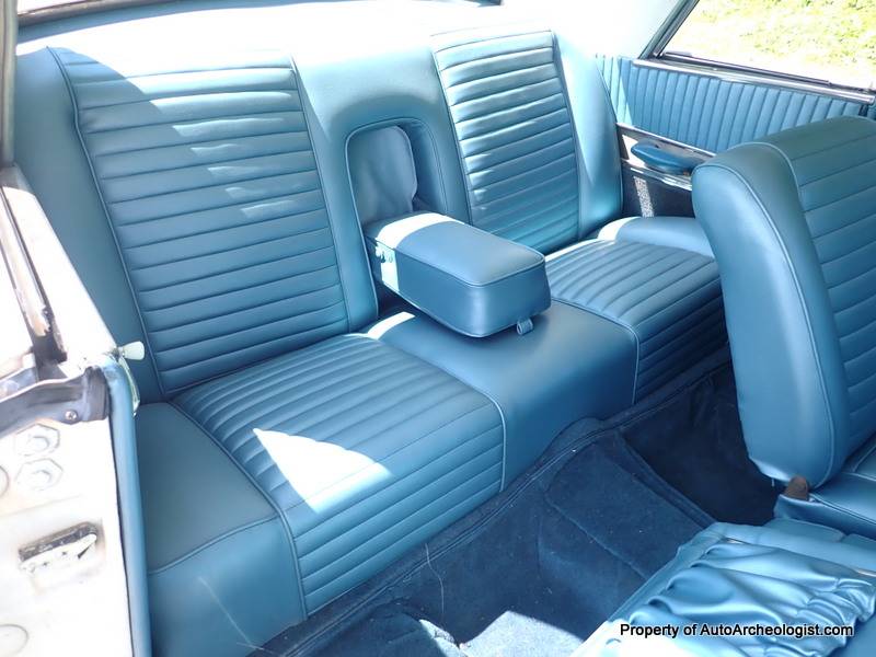 Studebaker-gt-hawk-1962-white-17