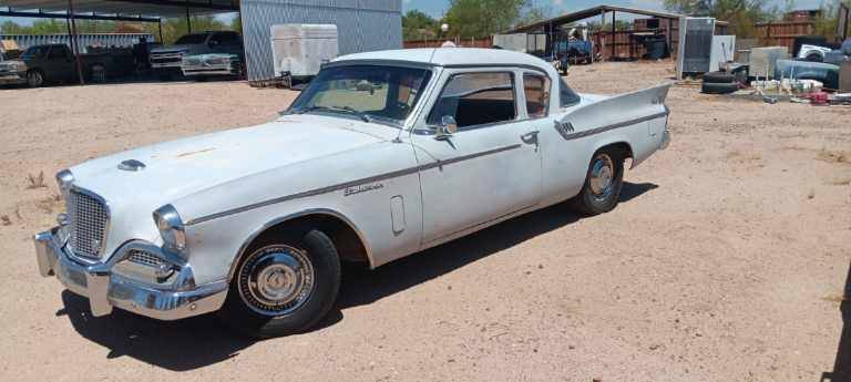 Studebaker-hawk-1960-blue-2
