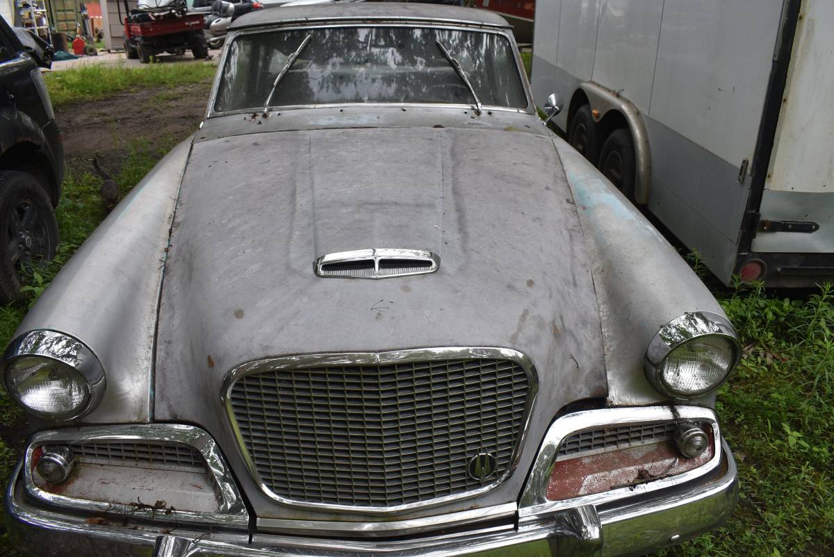 Studebaker-hawk-1960-silver-2