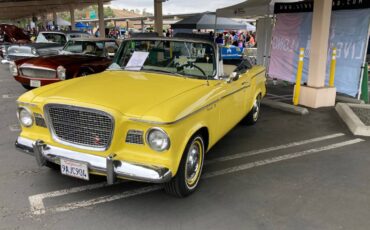 Studebaker-lark-1960-yellow-1