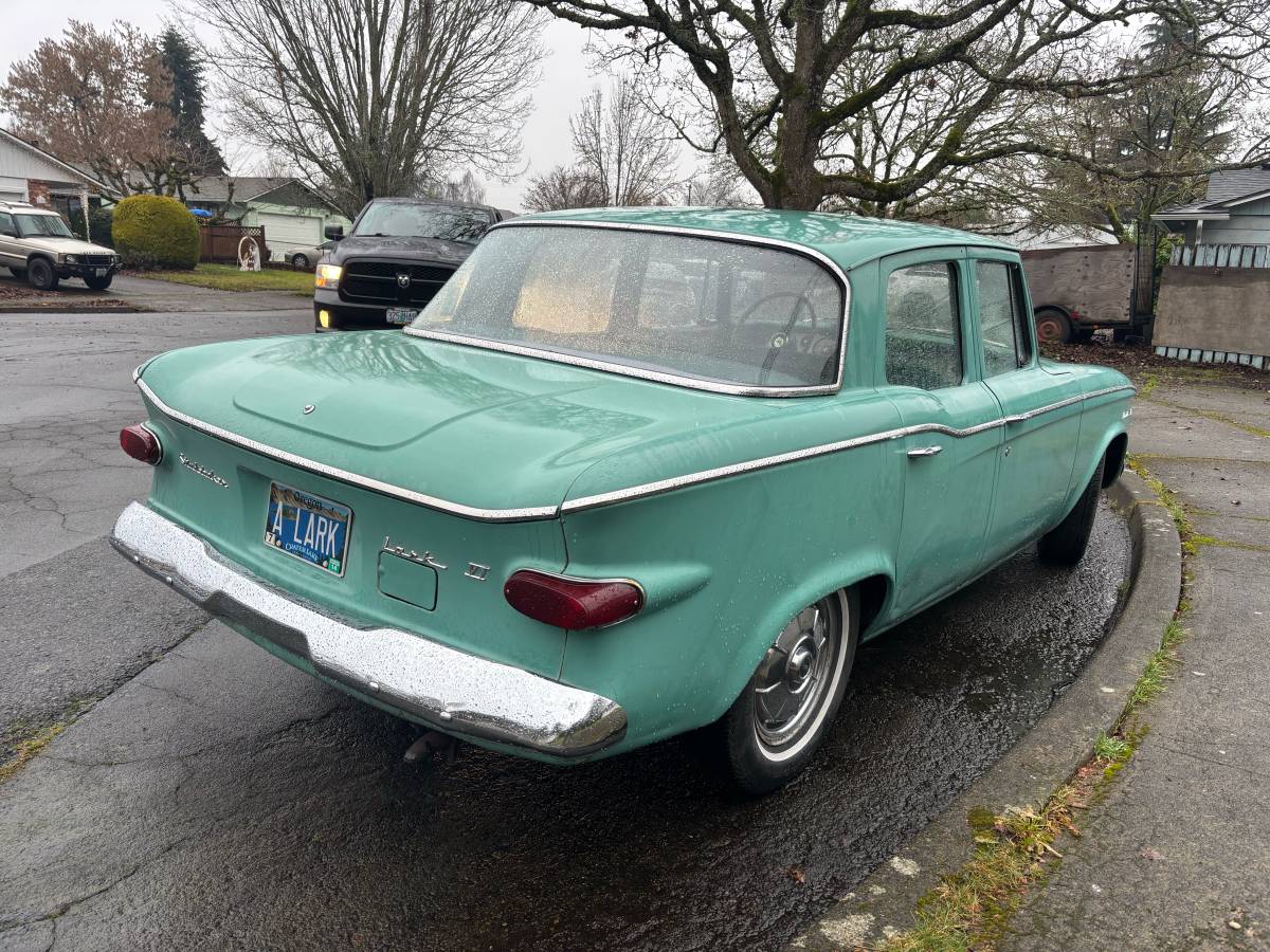 Studebaker-lark-1961-green-3