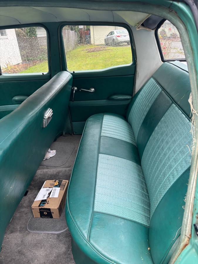 Studebaker-lark-1961-green-5