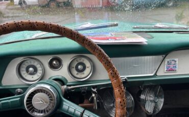 Studebaker-lark-1961-green-6