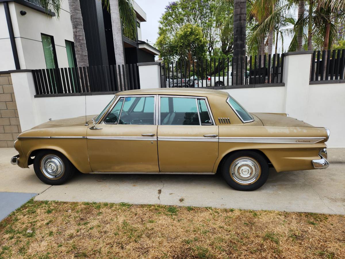 Studebaker-lark-vi-deluxe-1963-2