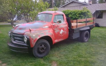 Studebaker-one-ton-1955-red