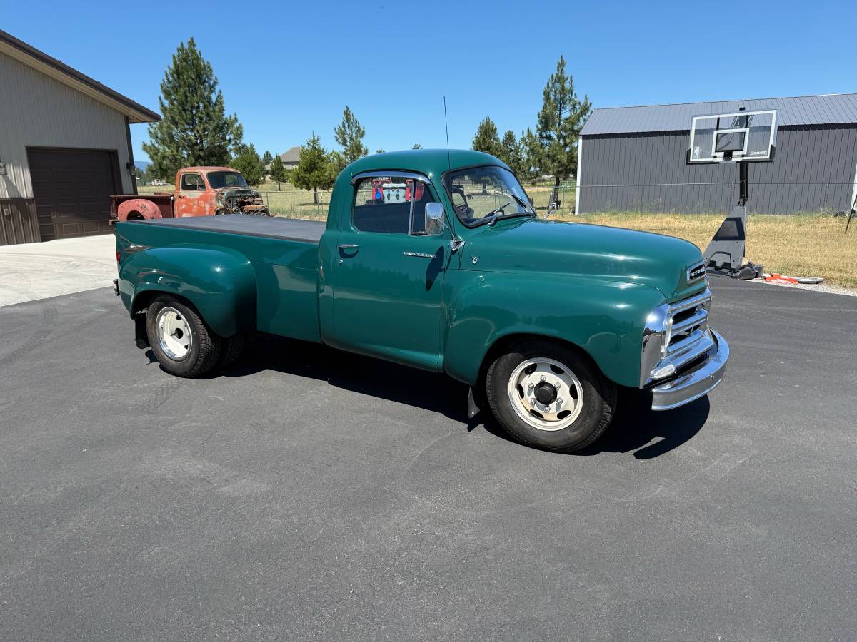 Studebaker-transtar-1956-green-2