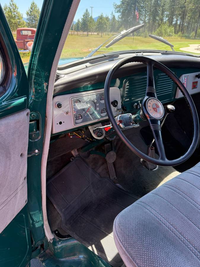 Studebaker-transtar-1956-green-4
