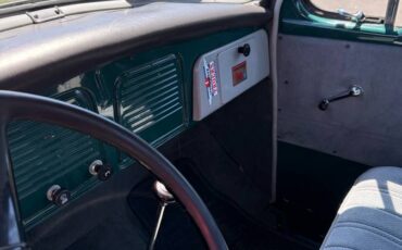 Studebaker-transtar-1956-green-5
