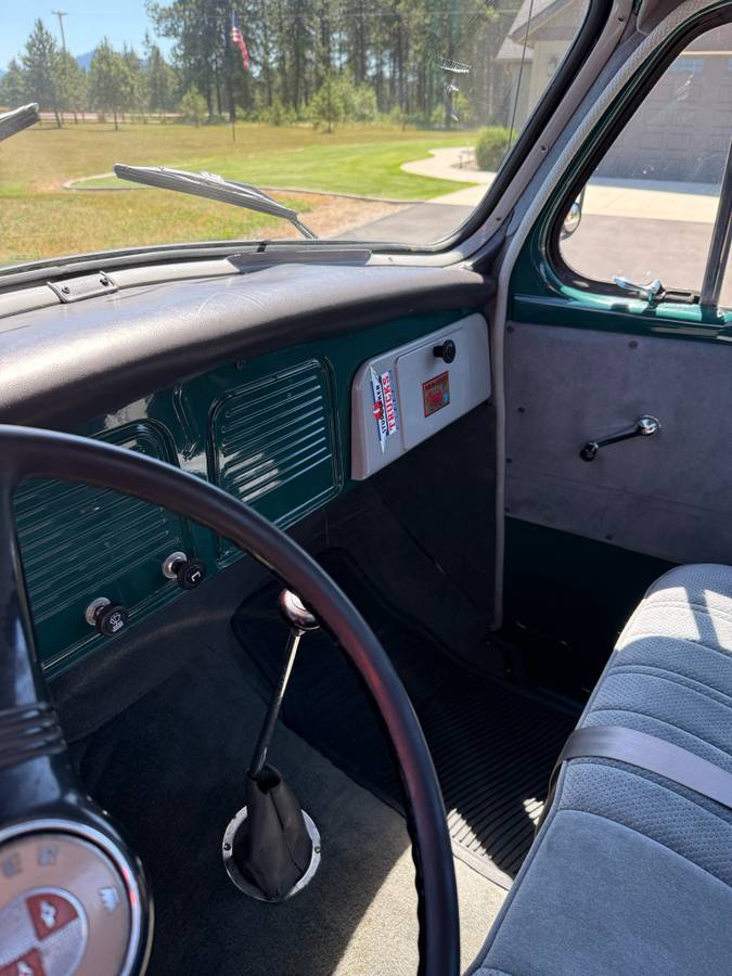 Studebaker-transtar-1956-green-5