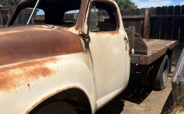Studebaker-truck-1950-1