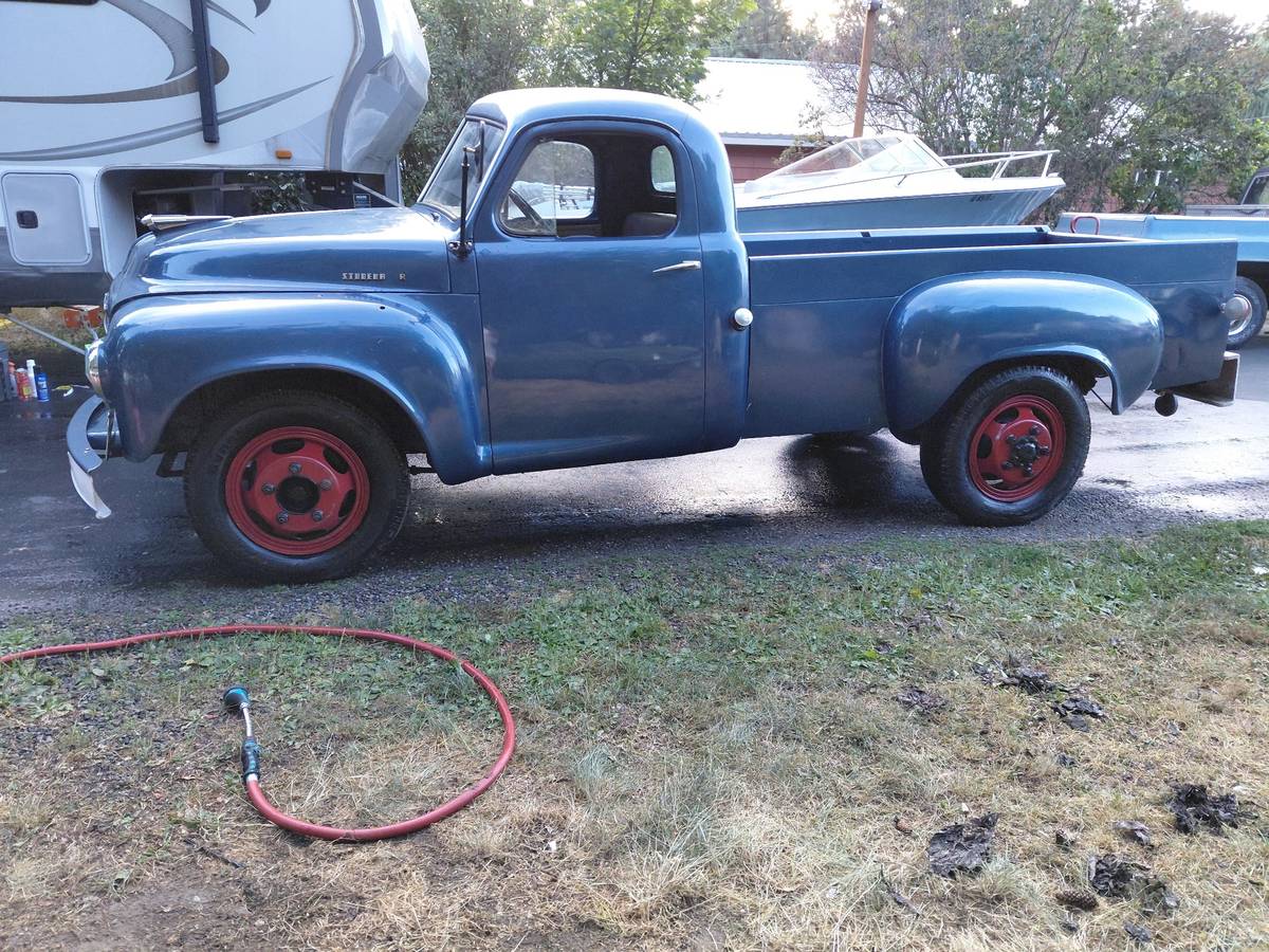 Studebaker-tuck-1951
