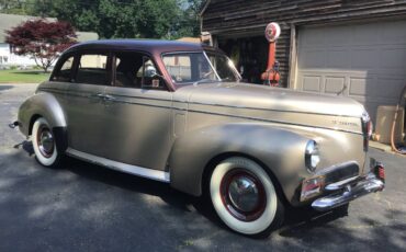 Studerbaker-commander-1941-custom-1