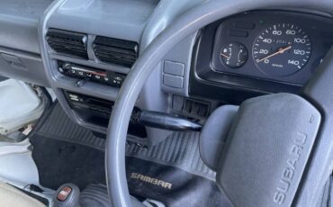Subaru-1993-4