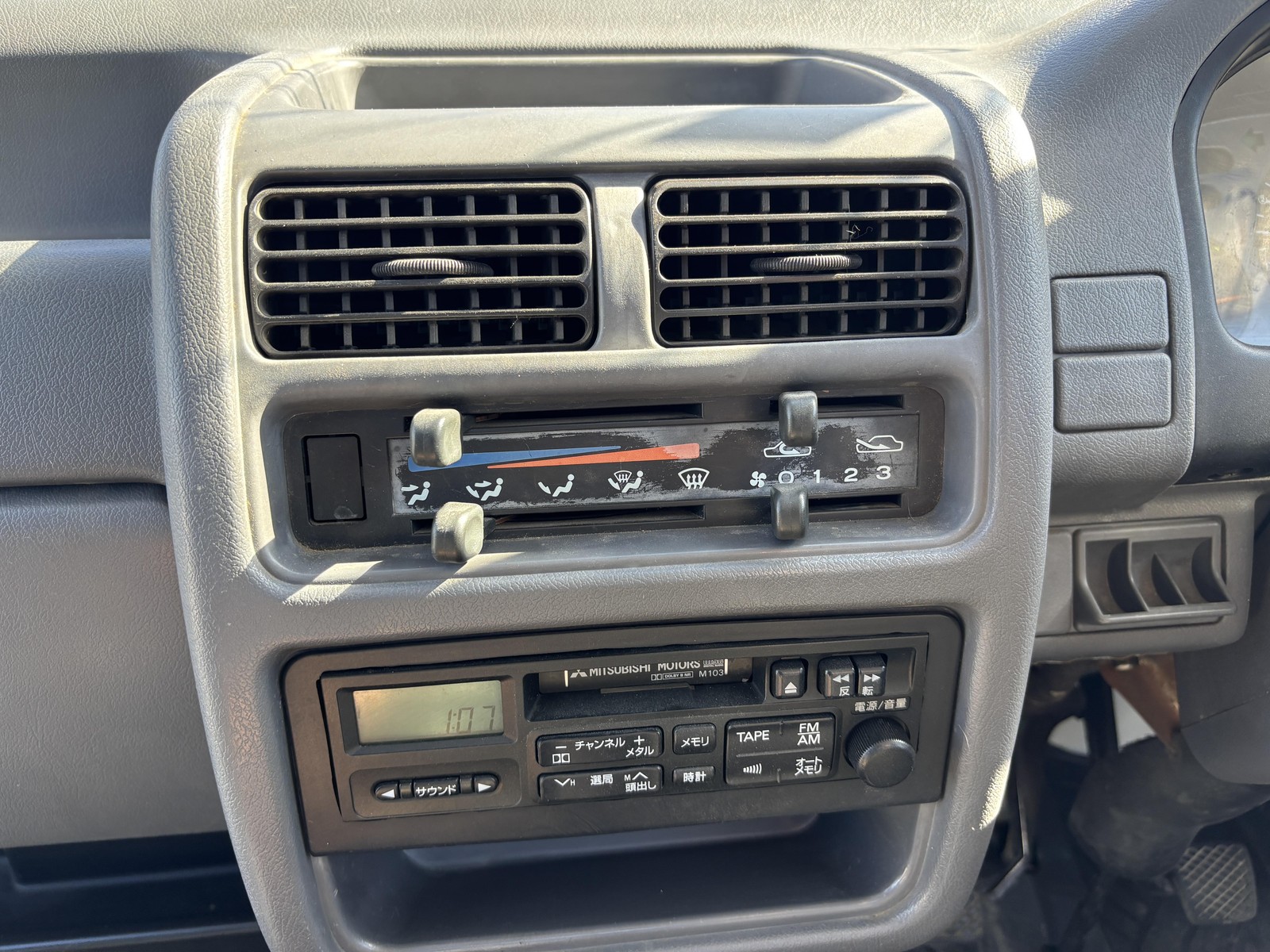 Subaru-Sambar-1991-Truck-18