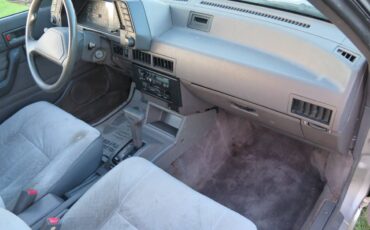 Subaru-gl-1989-grey-1