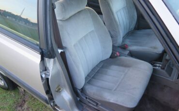 Subaru-gl-1989-grey-19