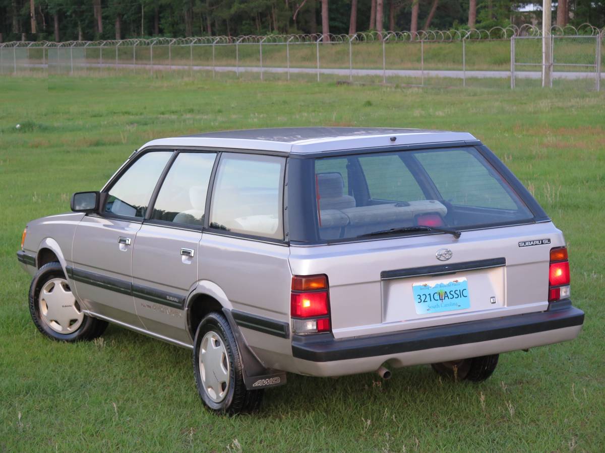 Subaru-gl-1989-grey-3