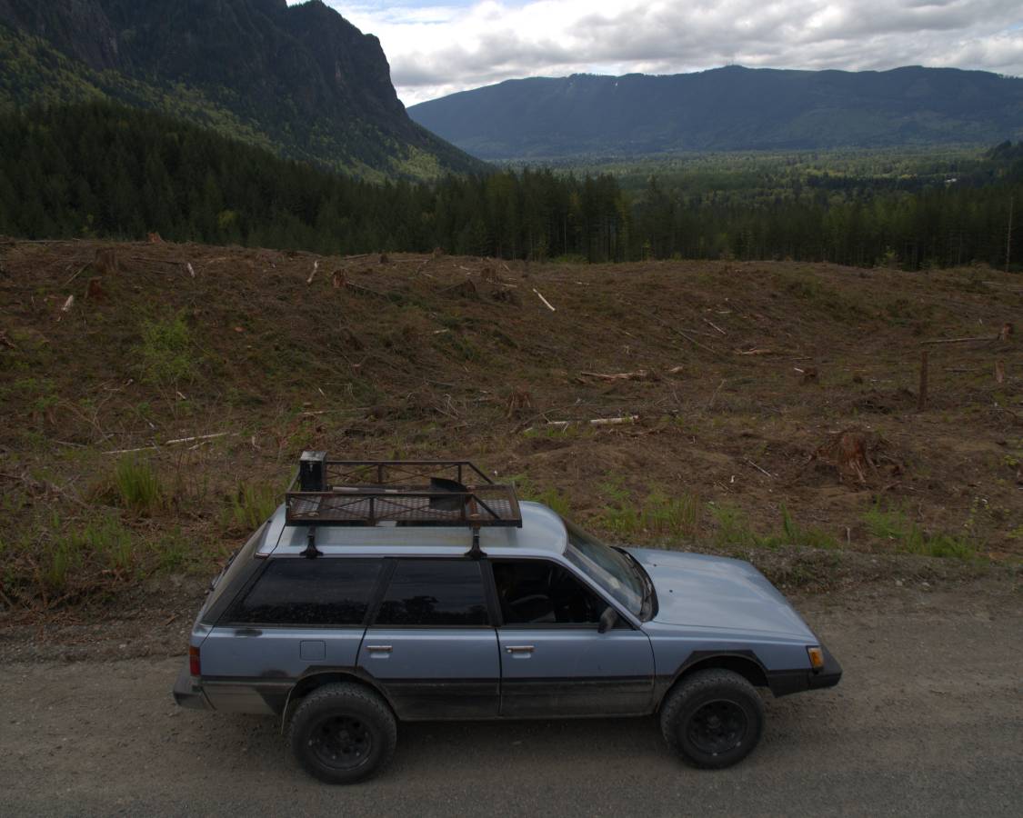 Subaru-gl-wagon-1988-black-4