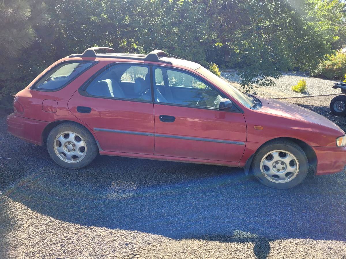 Subaru-impreza-1989-4