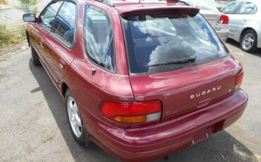 Subaru-impreza-1995-4