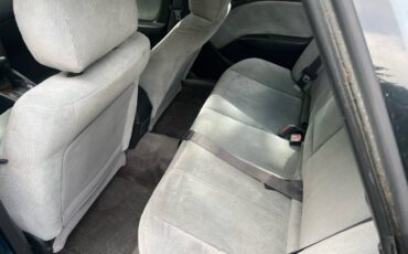 Subaru-legacy-1995-green-3